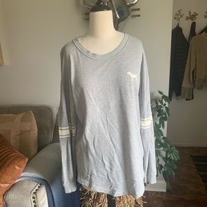 PINK Lightweight Crewneck